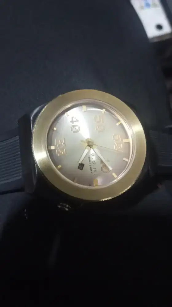 Jam tangan odm.