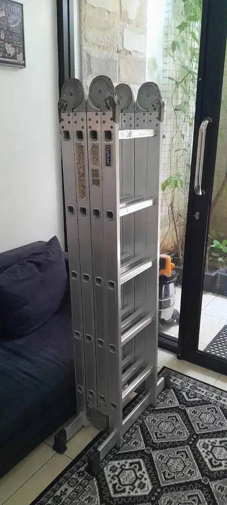 Dalton ML-105 Tangga Lipat Aluminium Multipurpose Ladder 5,8 Meter Ori