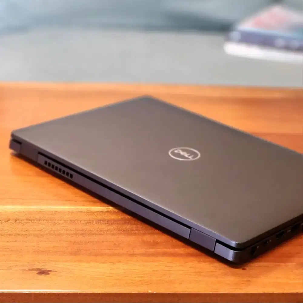 DELL 5300 TS Core i5 Touchscreen Bezeless Slim Mulus Siap Multitasking