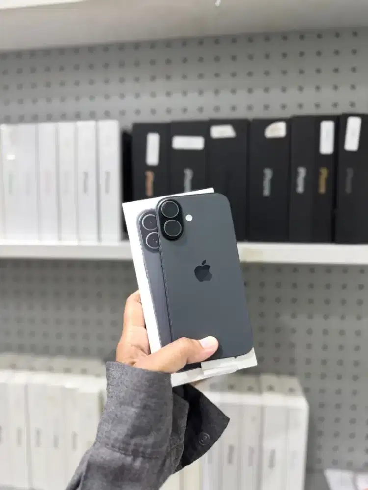 IPHONE 17 256GB SECOND IBOX GARANSI ON PANJANG