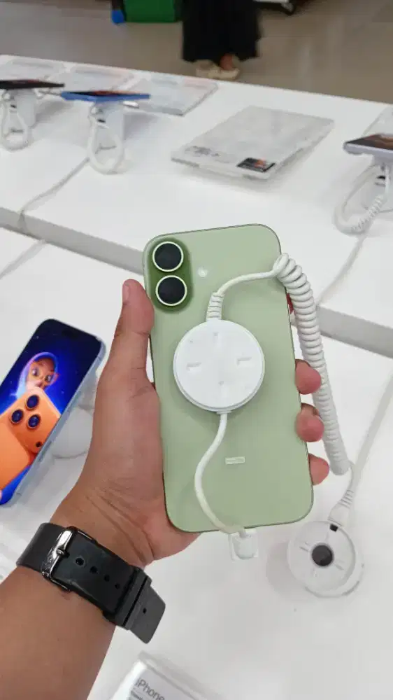 READY IPHONE 17 BASIC KREDIT INDODANA BUNGA 0%