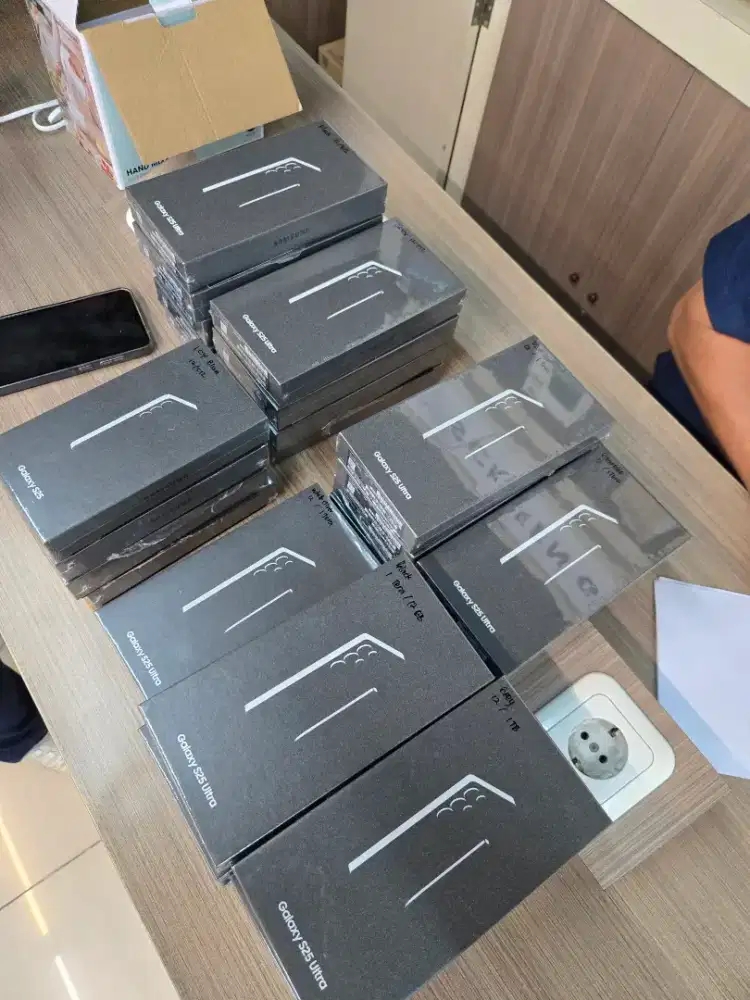 S25 ULTRA 512 cicilan 0% NEW SEIN garansi resmi gratis adaptor ori