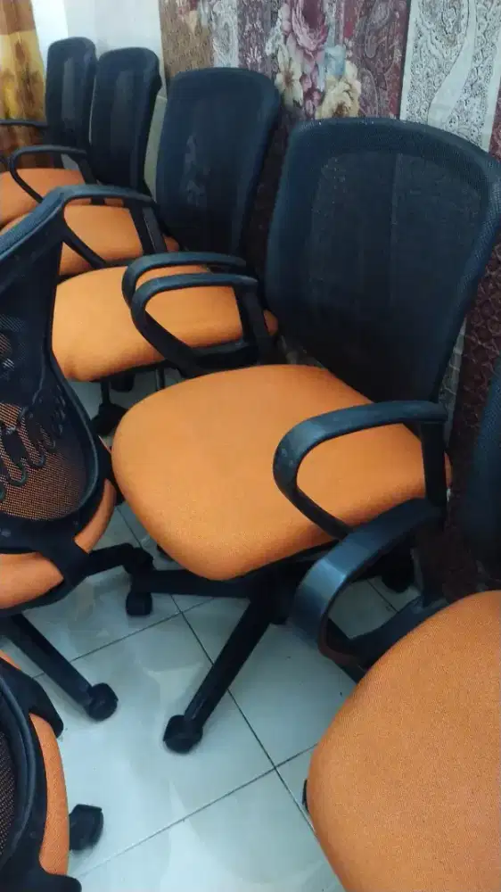 kursi kantor brand highpoint