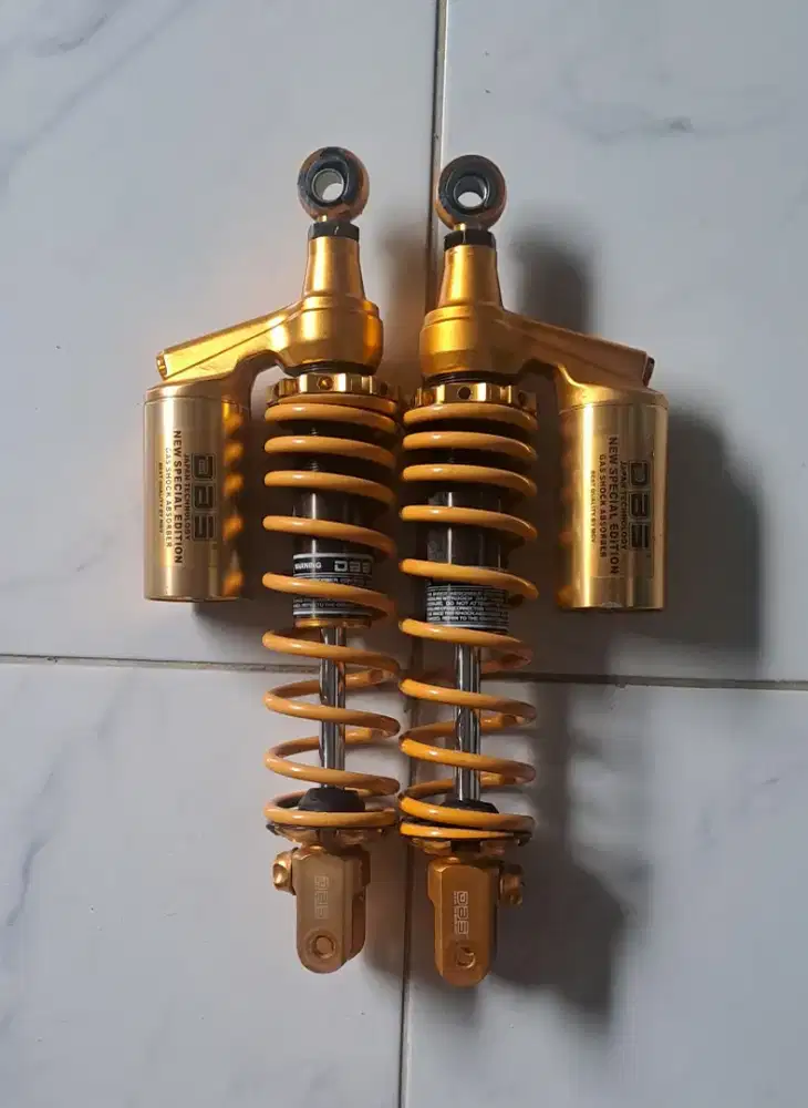 Shock breker belakang NMAX Old