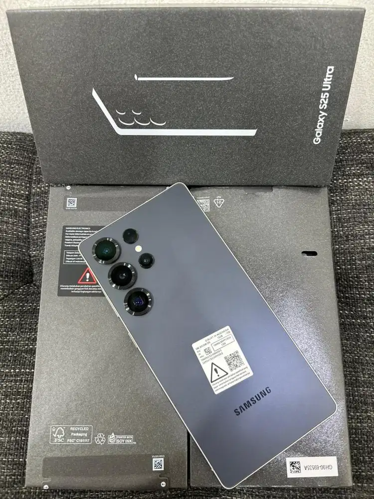 Samsung S25 Ultra 5G , Black Titanium , 12/1TB Resmi