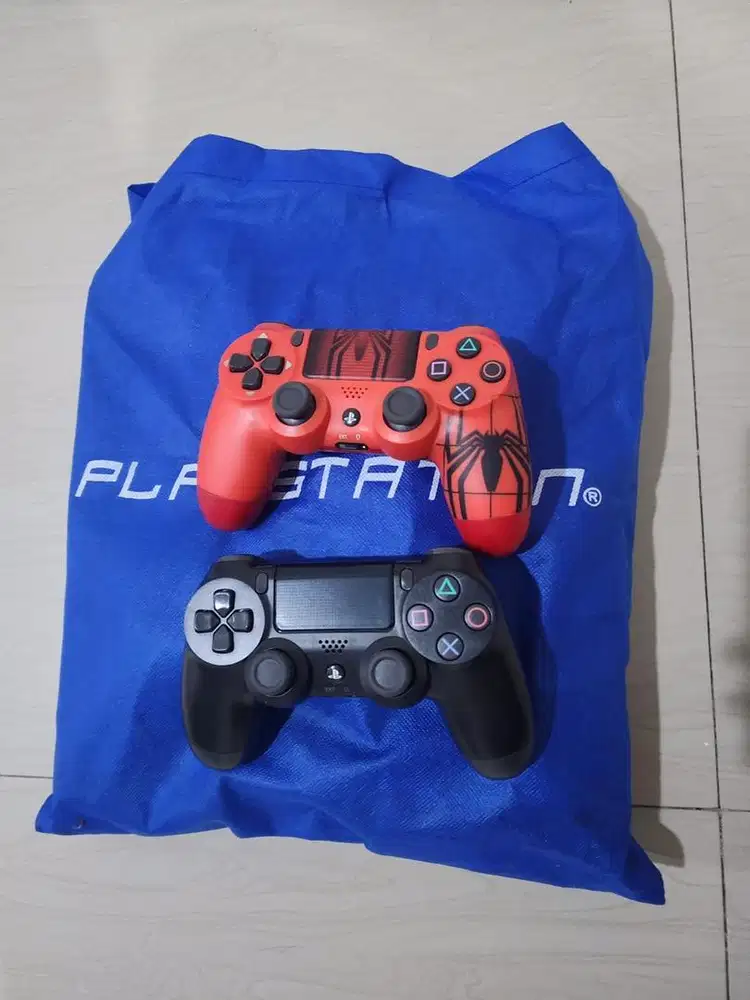 Dijual PS 4 pro 1TB