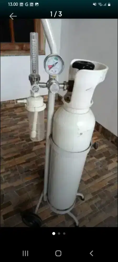 Tabung oksigen beserta regulator