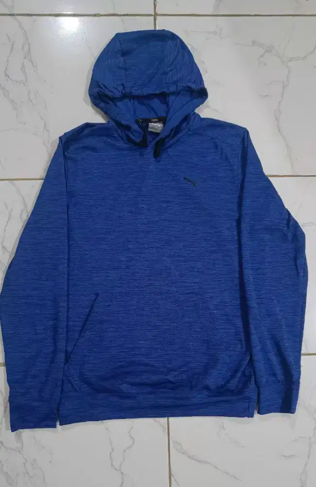 Sweater Puma Original Bekas