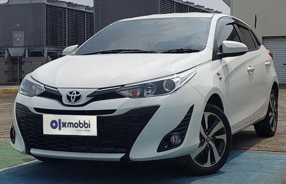 TDP 8,JT, Toyota Yaris 1.5 G Bensin-AT Silver 2018