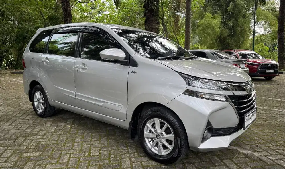 AVANZA 2020 TYPE G MANUAL SILVER  (MULUS)
