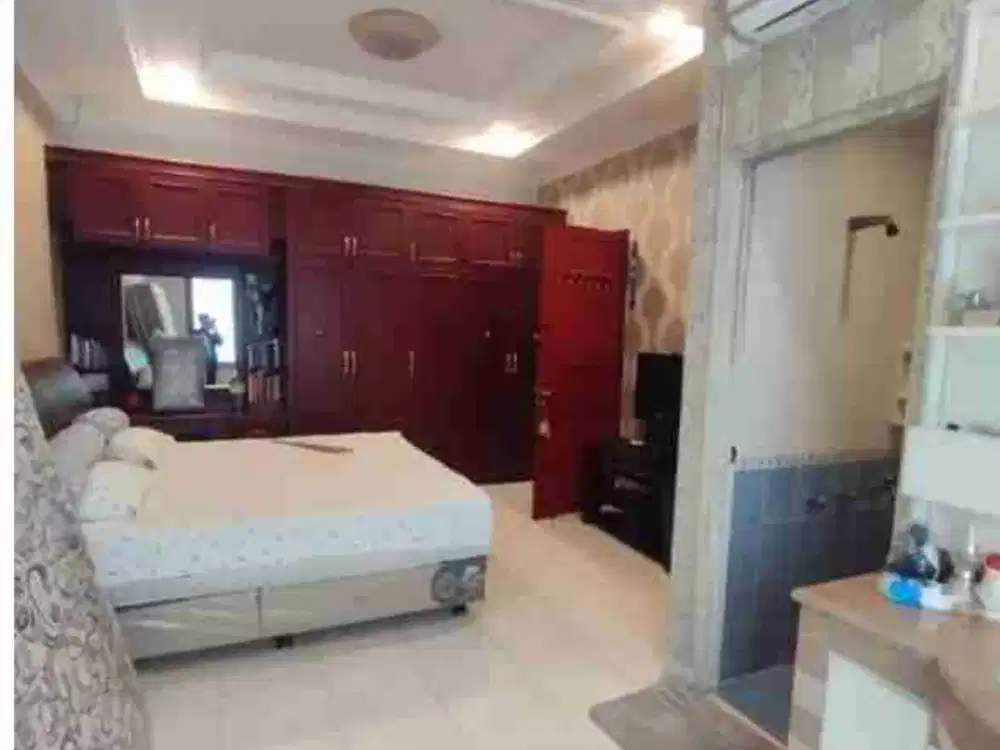 Dijual Rumah di Jl Pelepah Raya (Gading Pandawa) Kelapa Gading