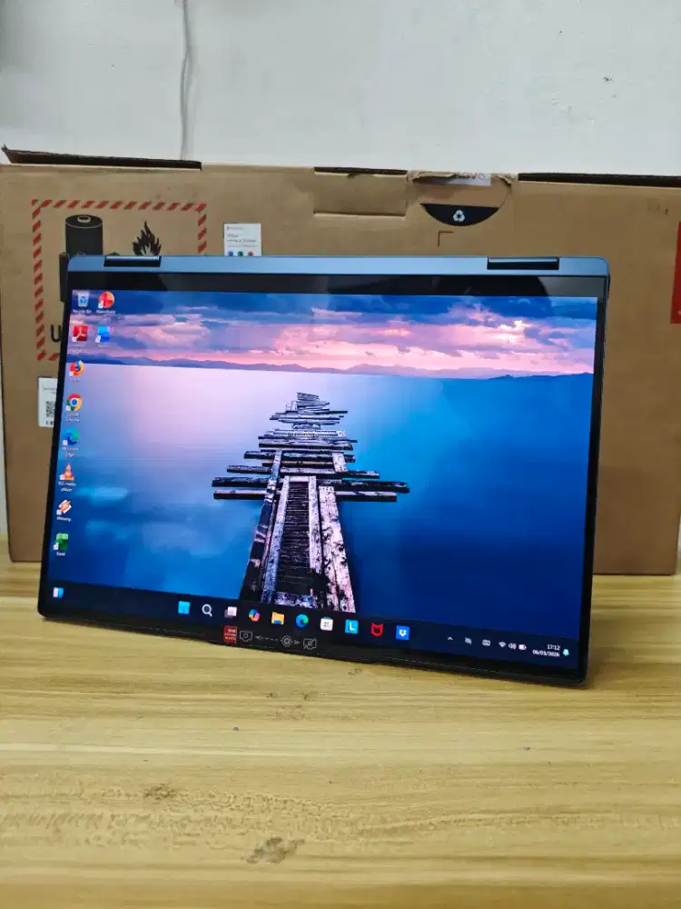 Lenovo Yoga Slim 7i 2in1. Core Ultra 7 155H. Ram 16gb. Ssd 1tb. Oled