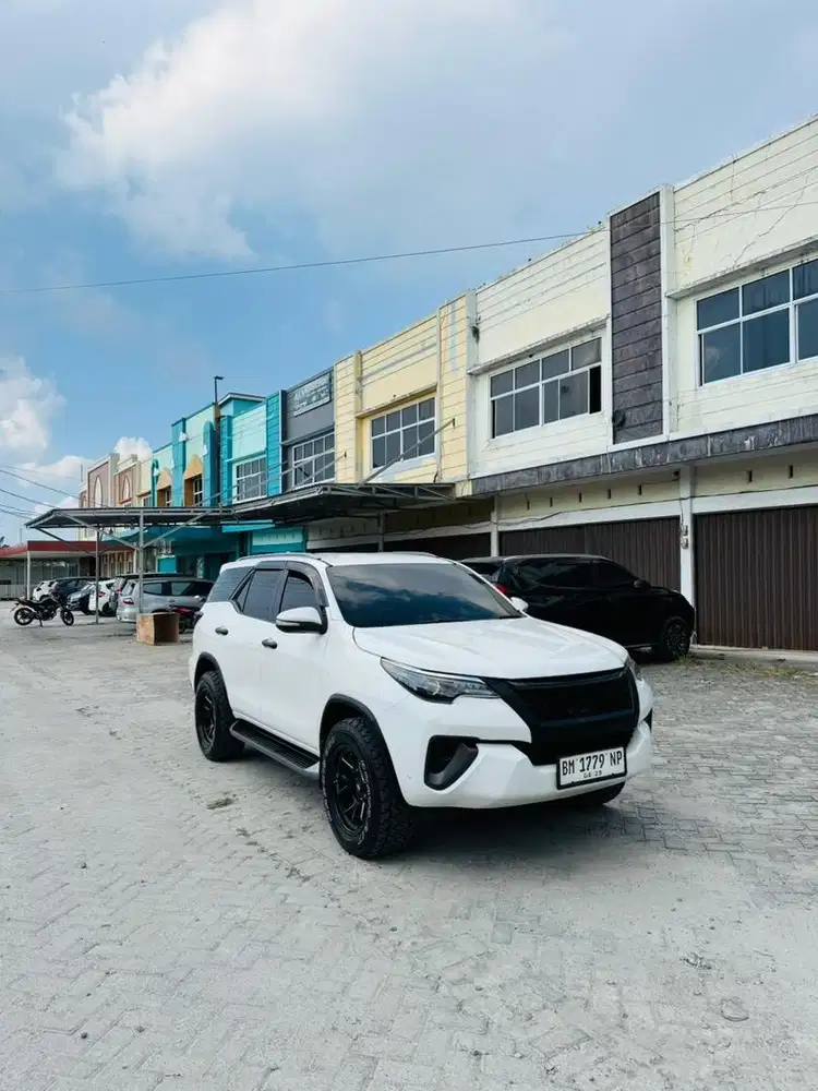 Fortuner vrz 2,4 solar metic