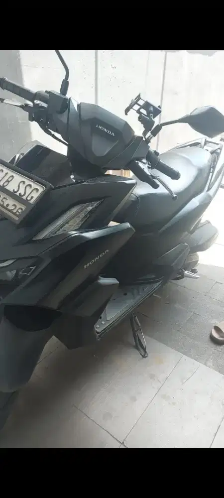 Vario 160 cbs iss hitam tahun 2023