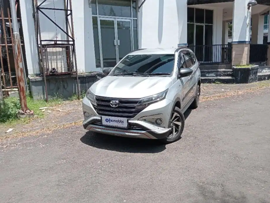 Pajak Panjang - TOYOTA Rush 1.5 TRD Sportivo Bensin A/T 2019 SILVER