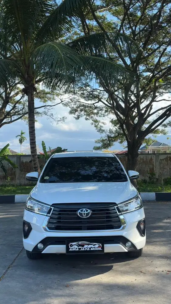 Toyota kijang innova reborn 2023 metic