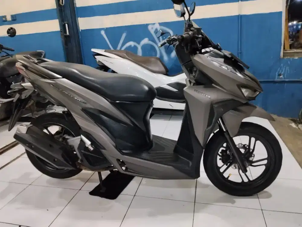 # Honda Vario 150cc 2019 istimewa body mulus