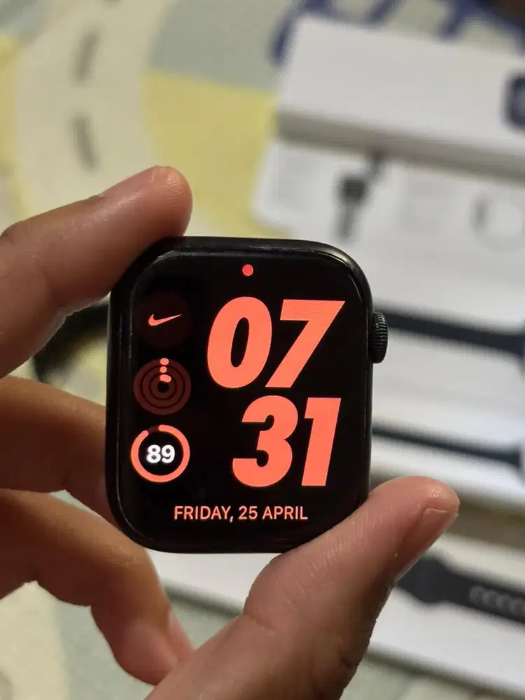 Dijual Cepat! Apple Watch Series 8, Ori Blibli, 45mm, BH 83%