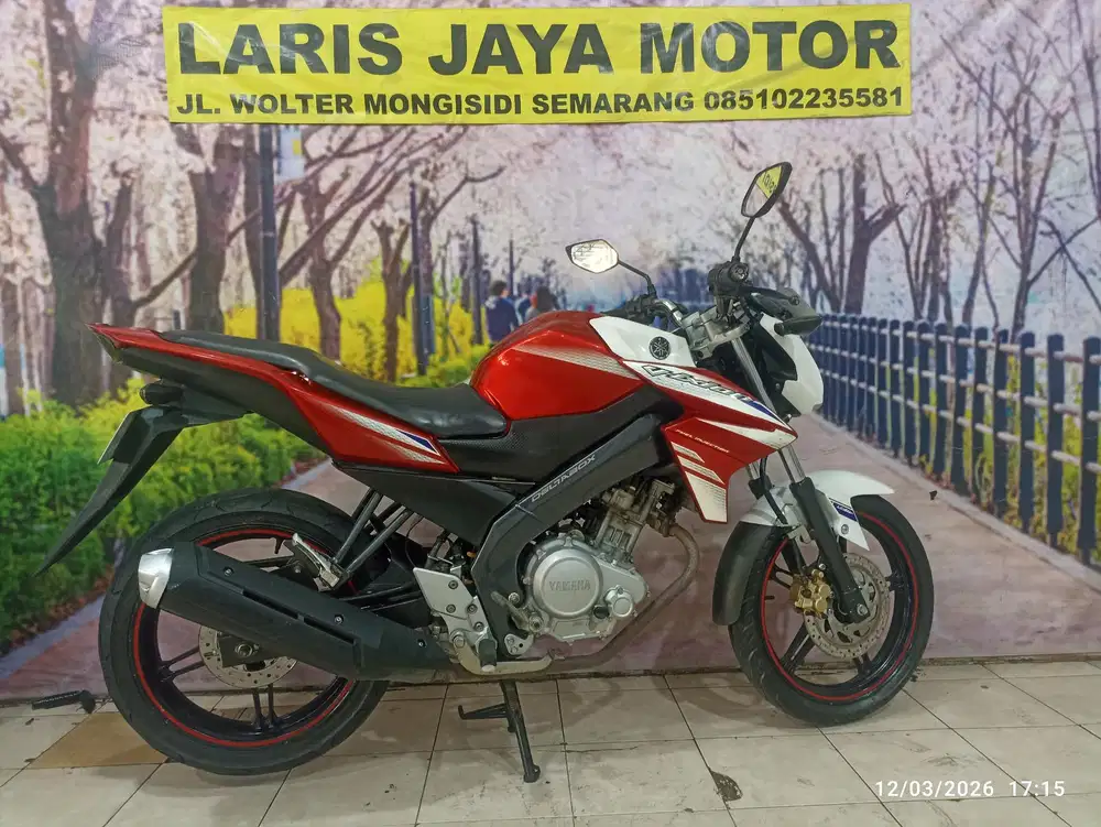 Vixion full ori tangan pertama