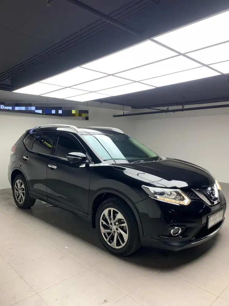 Terlaris Nissan X-trail 2014 matic siap pakai full ori