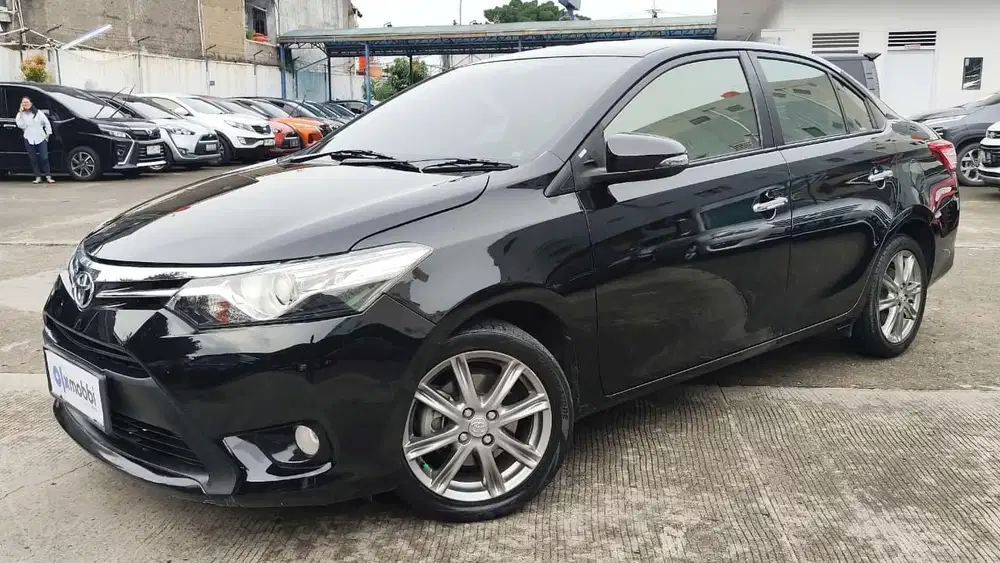 DP RENDAH - Toyota Vios 1.5 New G Bensin-MT 2013