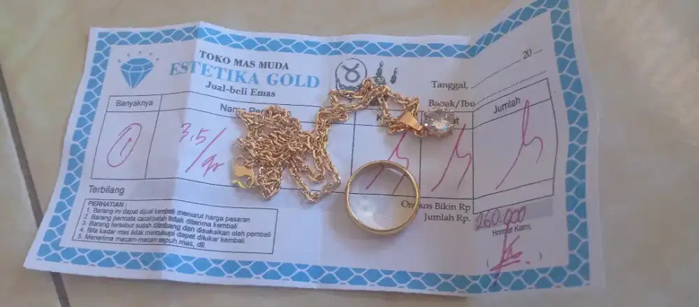 Di jual perhiasan emas kasa cincin dan kalung