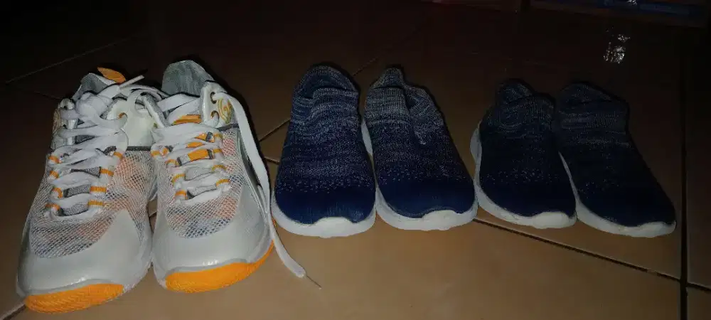 Sepatu anak dan balita