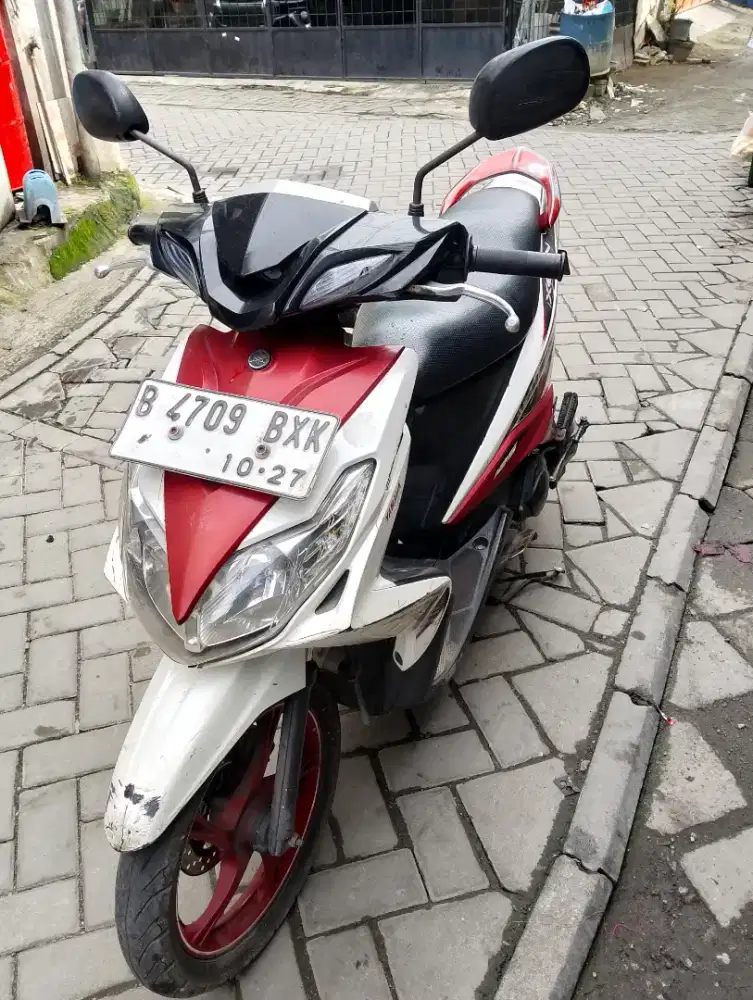 Yamaha Xeon tahun 2011