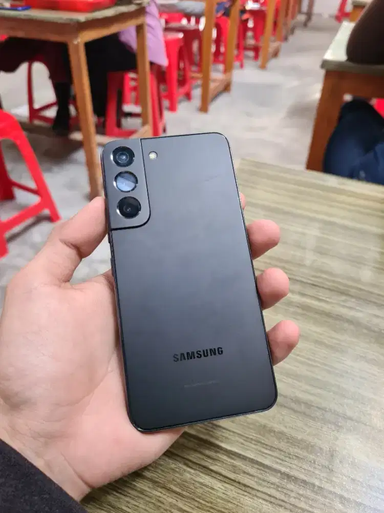 Samsung S22 8/256gb resmi sein