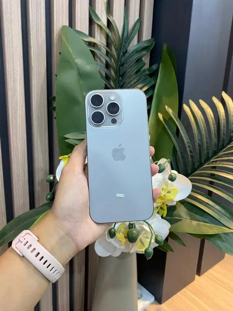 16 pro 128GB natural titanium