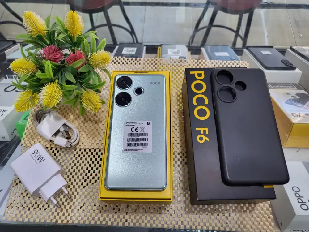 POCO F6 5G RAM 8/256GB ORIGINAL MULUS FULSET GARANSI RESMI AKTIV