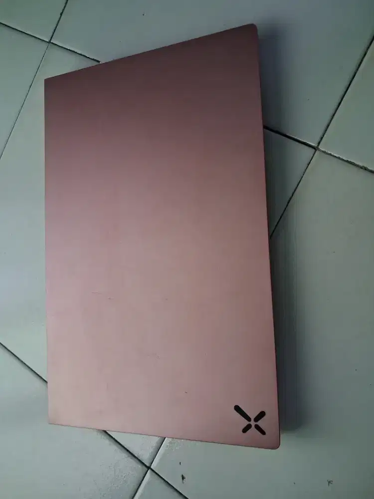 LAPTOP MERK AXIOO HYPE 5