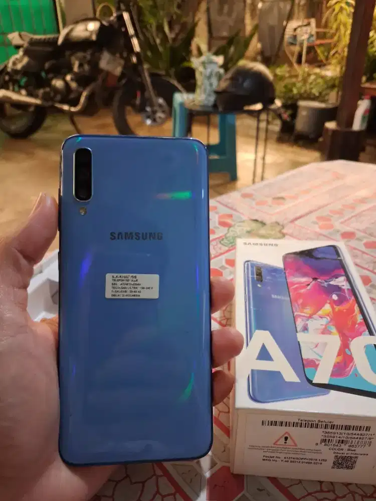 Samsung A70 6/128gb sein