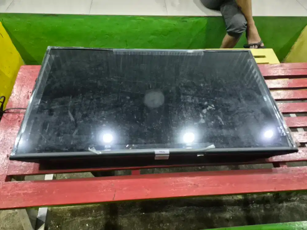 Tcl 43 inch bekas