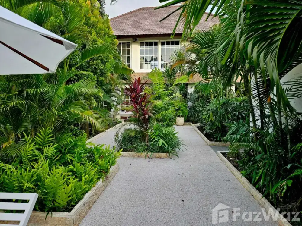 4 Bedroom Villa for sale in Seminyak, Bali
