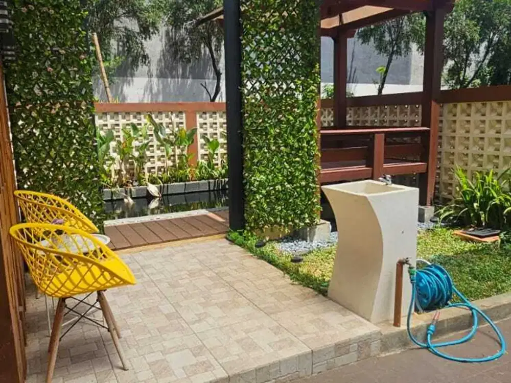 DIJUAL RUMAH CANTIK CLUSTER THE LAVENDER GADING SERPONG