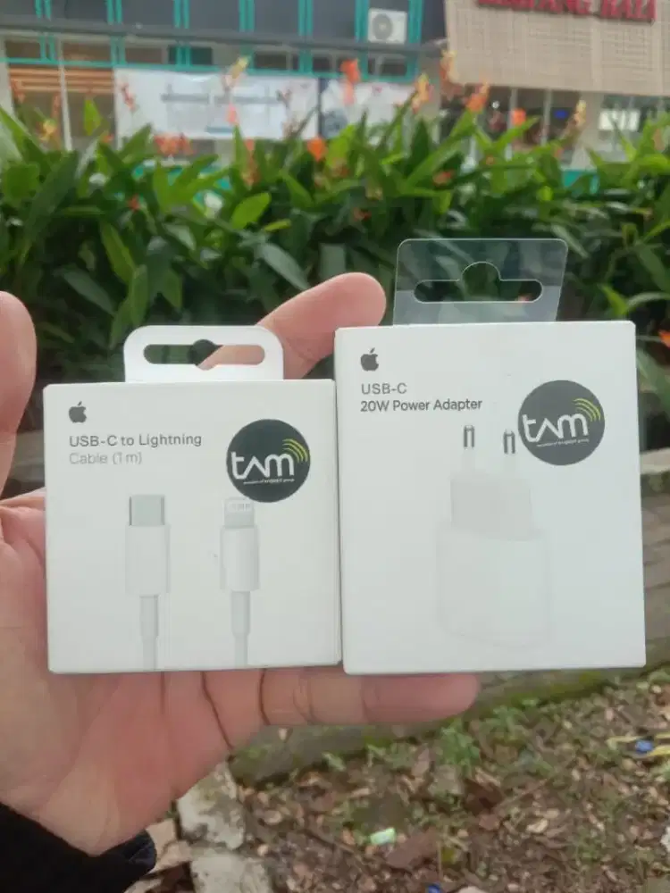 Adaptor Charger iPhone Original New