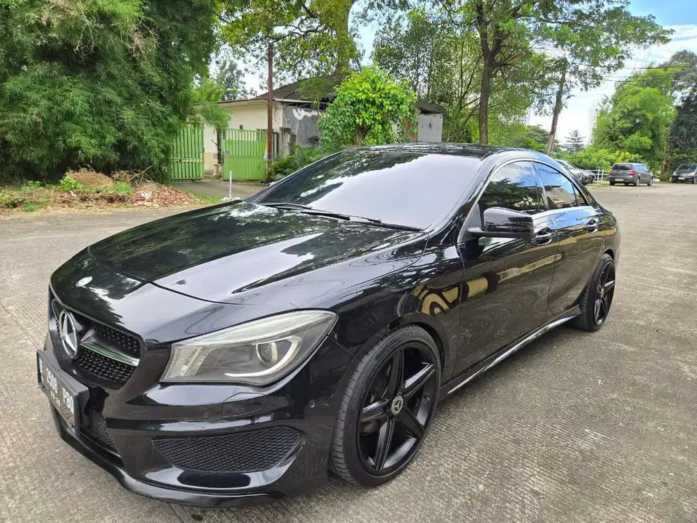 Mercedes-Benz CLA200 2014 Bensin