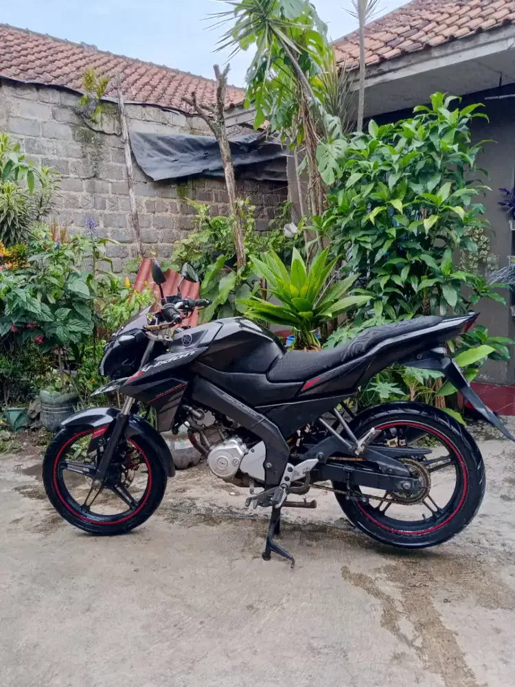 Yamaha new vixion 2014 mulus