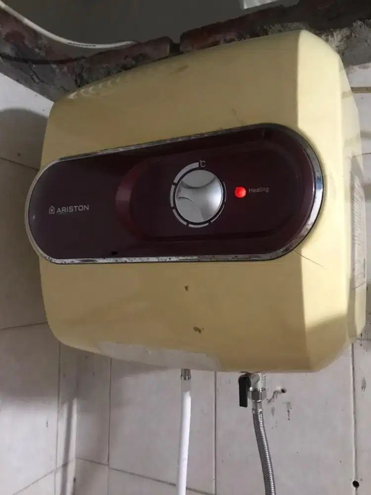 Water heater ariston 10L 200W