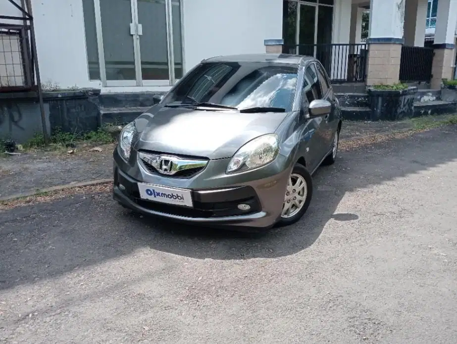 Pajak Panjang - HONDA Brio Satya 1.2 E Bensin A/T 2014 ABU-ABU