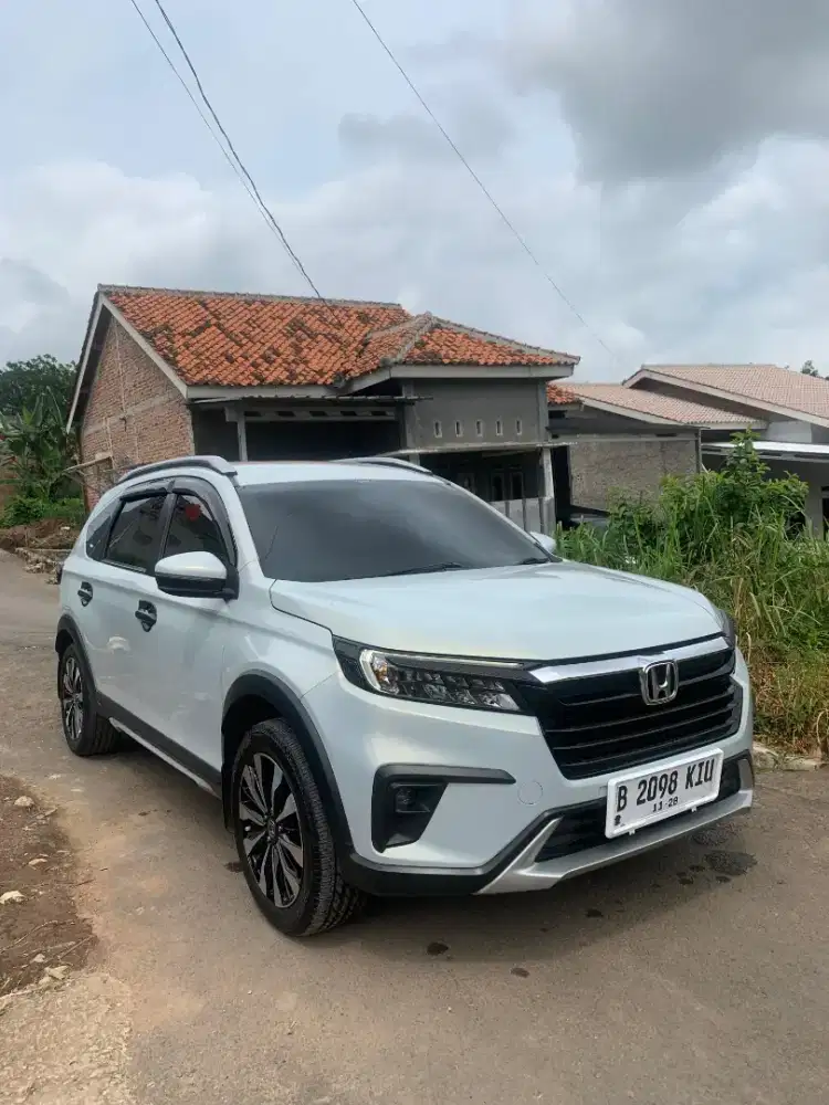 Brv 2023 prestige km 34ribu br-v