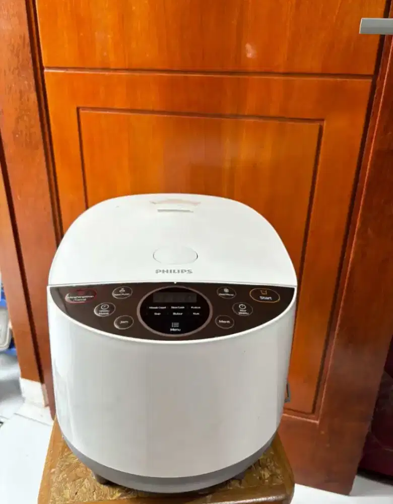Rice cooker philips hd 4515 1,8liter