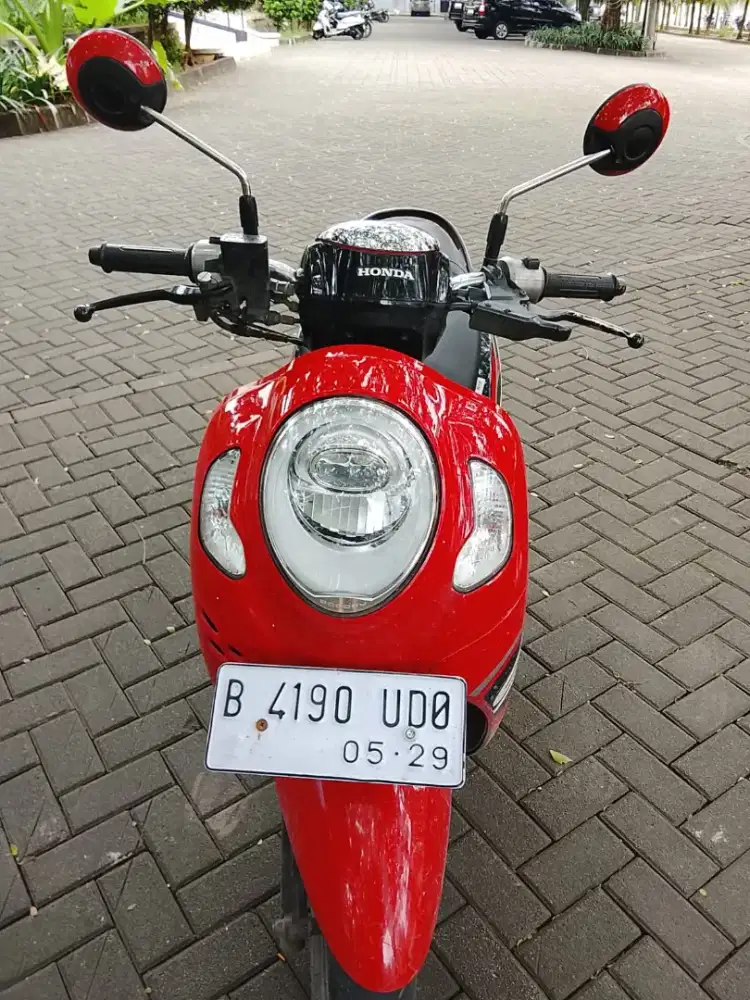 Dijual cepat Honda Scoopy