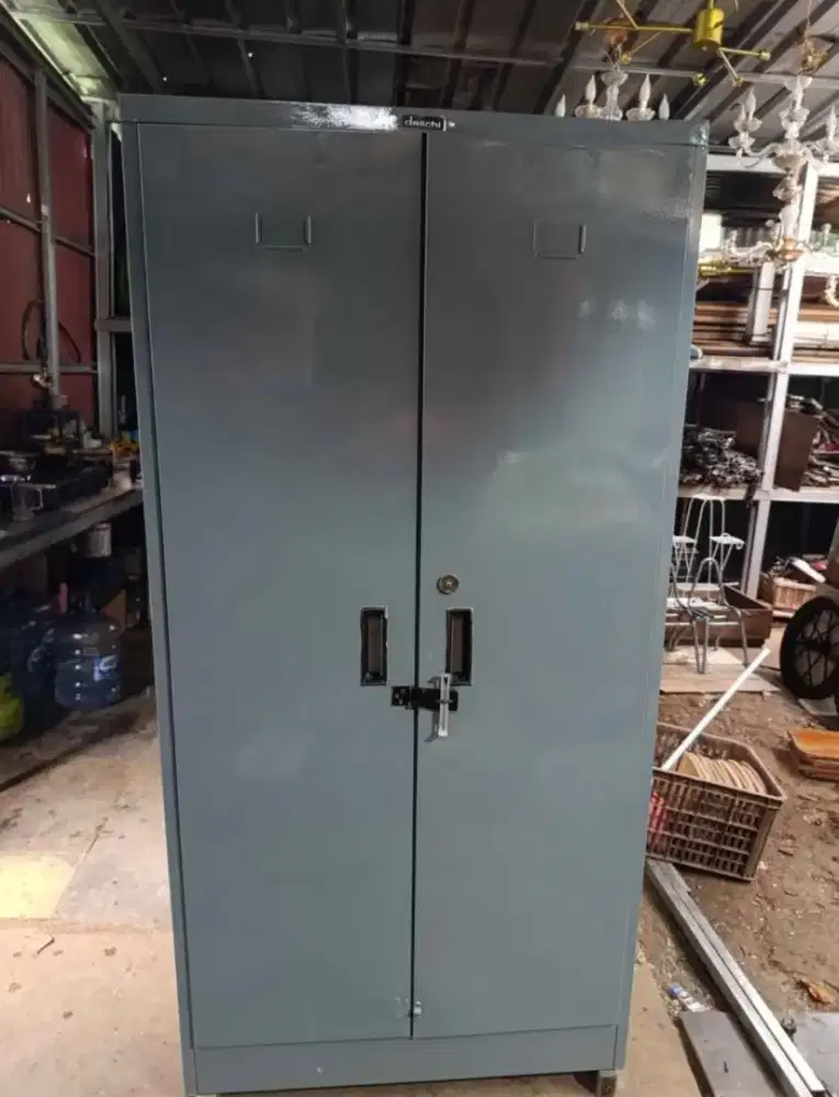 Jual Lemari besi second, Lok Pamulang barat, Tangerang Selatan