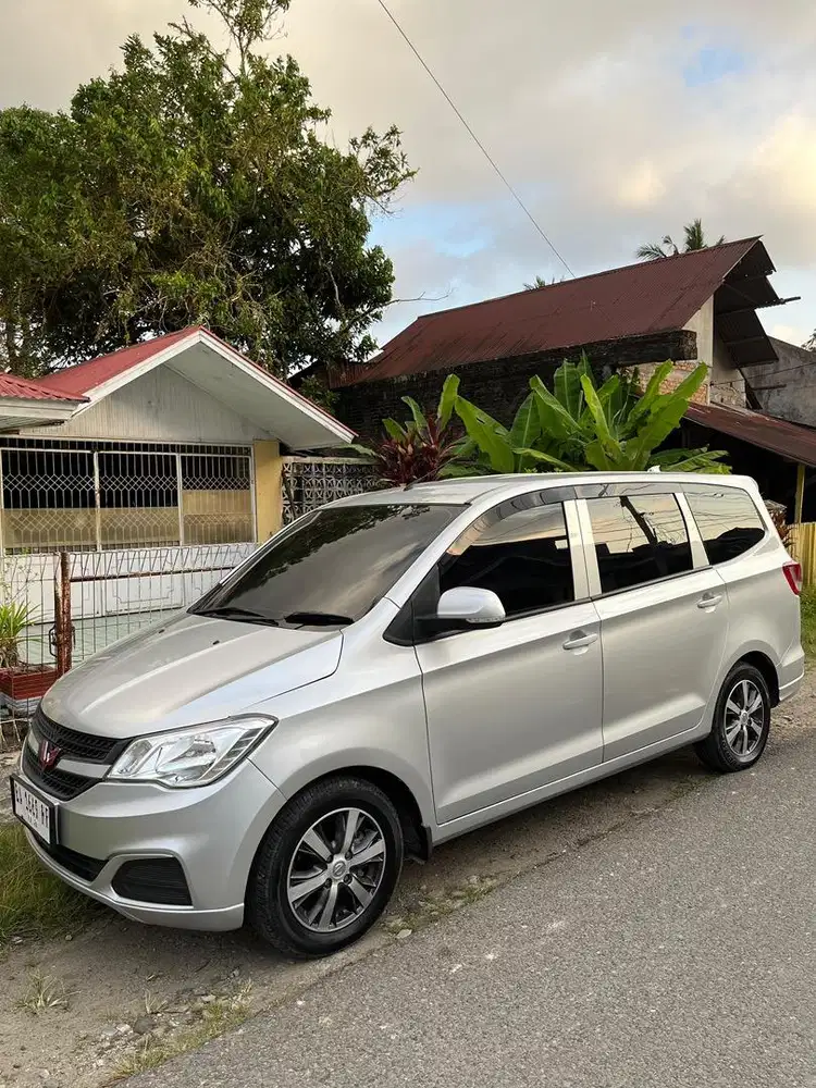 Wuling confero DB 1.5 manual tahun 2018 istimewa pajak baru bayar