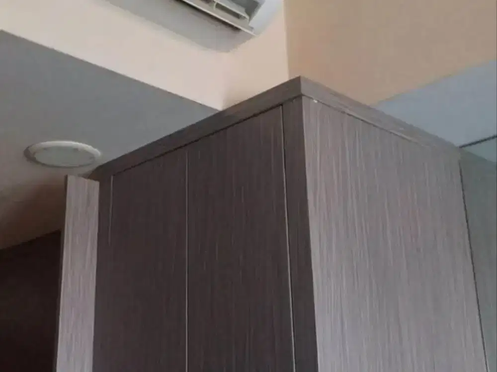 DIJUAL APARTEMEN BESS MANSION LANTAI 21 SEMI FURNISH