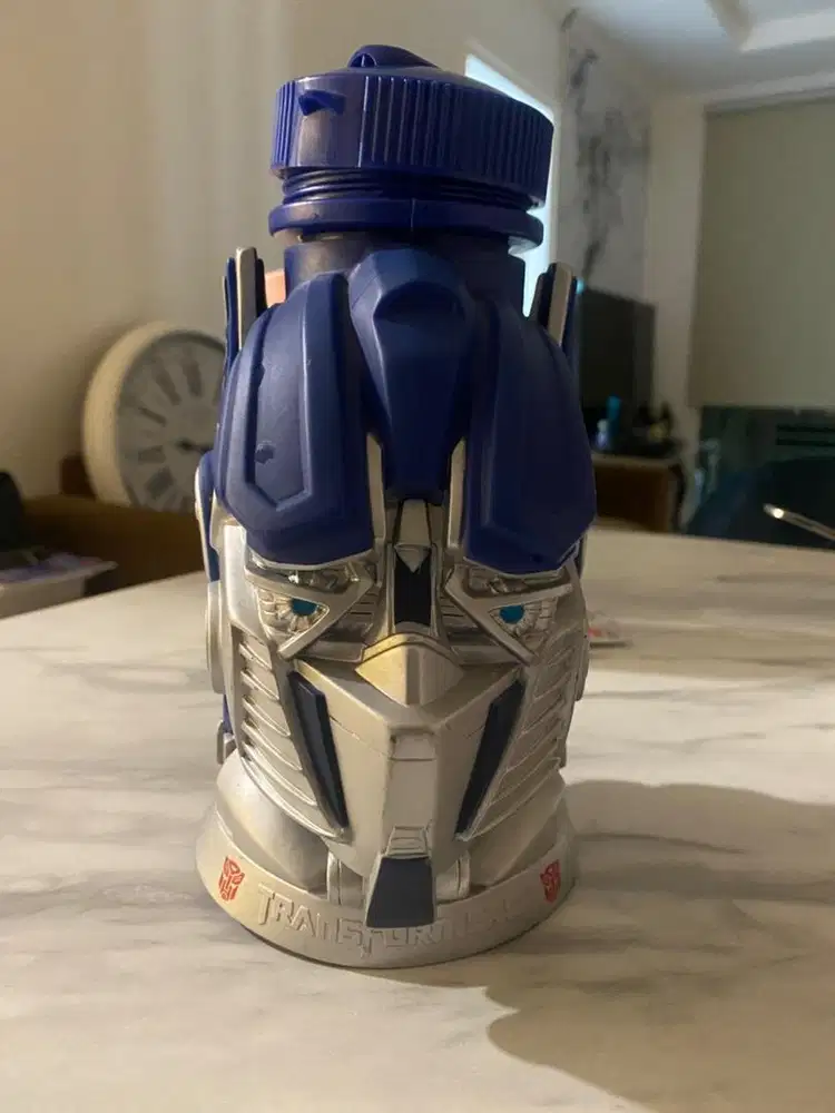 Botol minum tranformer