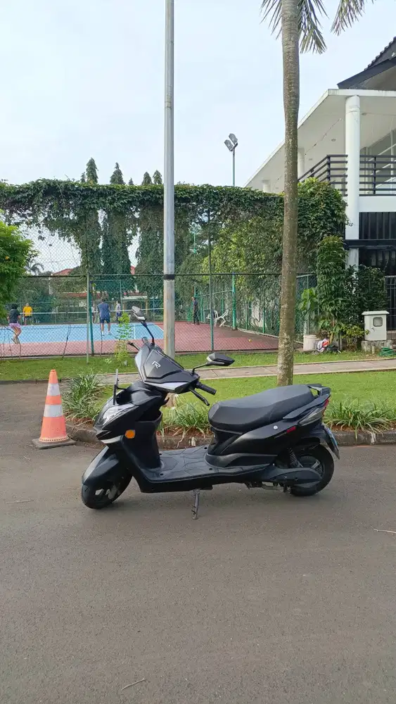 Bukan BMW X5 tapi Rakata Motor Listrik