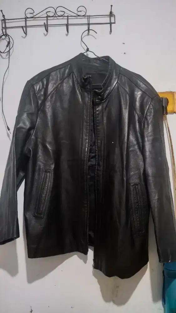 2 jaket kulit sapi ori free jaket gunung